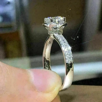 Huitan Изискан Дамски пръстен с цветя зубцом, Модни Луксозни сватбени аксесоари, Темпераментное Елегантен Годежен пръстен за дамата